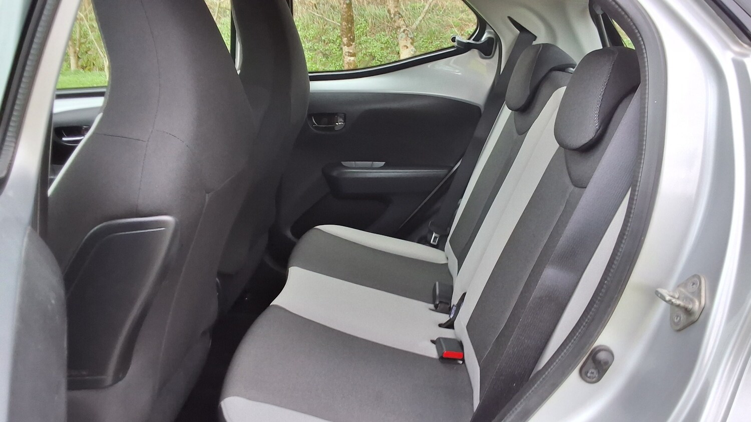 Used Toyota AYGO 2017 for sale - 77873693: Photo 27