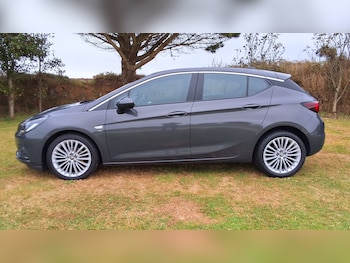 Used Vauxhall Astra 2015 for sale - 75738435: Photo