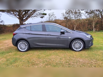 Used Vauxhall Astra 2015 for sale - 75738435: Photo