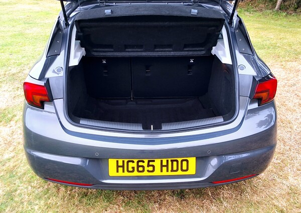 Used Vauxhall Astra 2015 for sale - 75738435: Photo 5