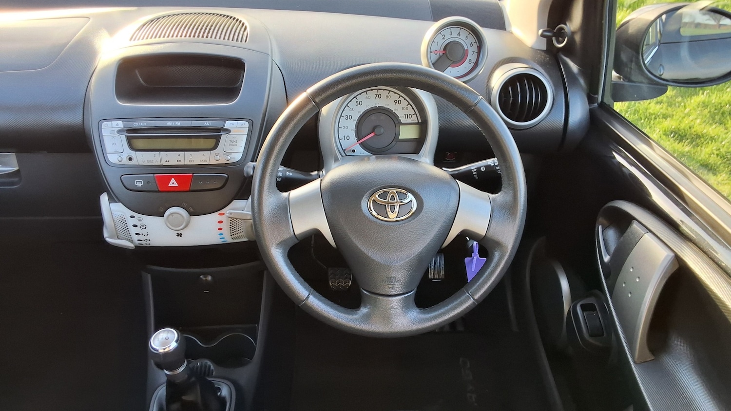 Used Toyota AYGO 2012 for sale - 77836714: Photo 13