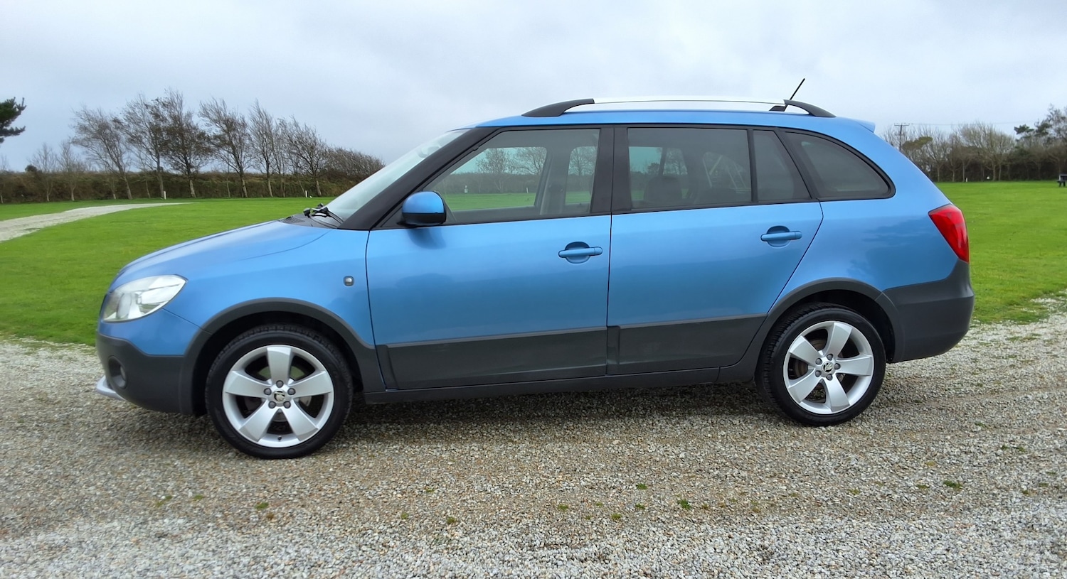 Used Skoda Fabia 2013 for sale - 76483256: Photo 2
