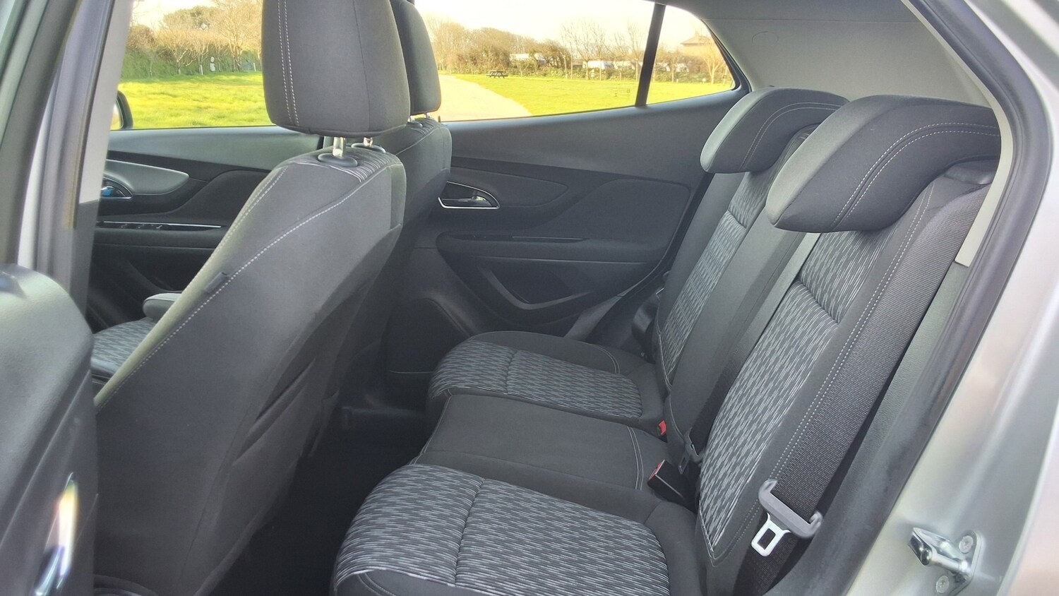 Used Vauxhall Mokka 2015 for sale - 77945807: Photo 23