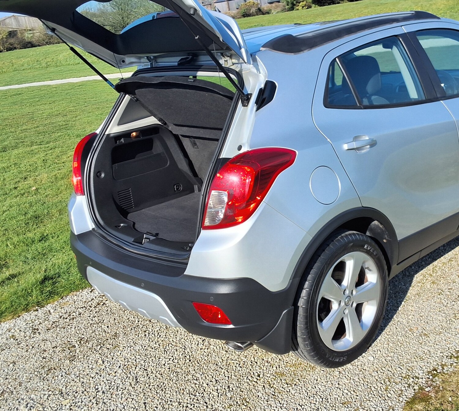 Used Vauxhall Mokka 2015 for sale - 77945807: Photo 6