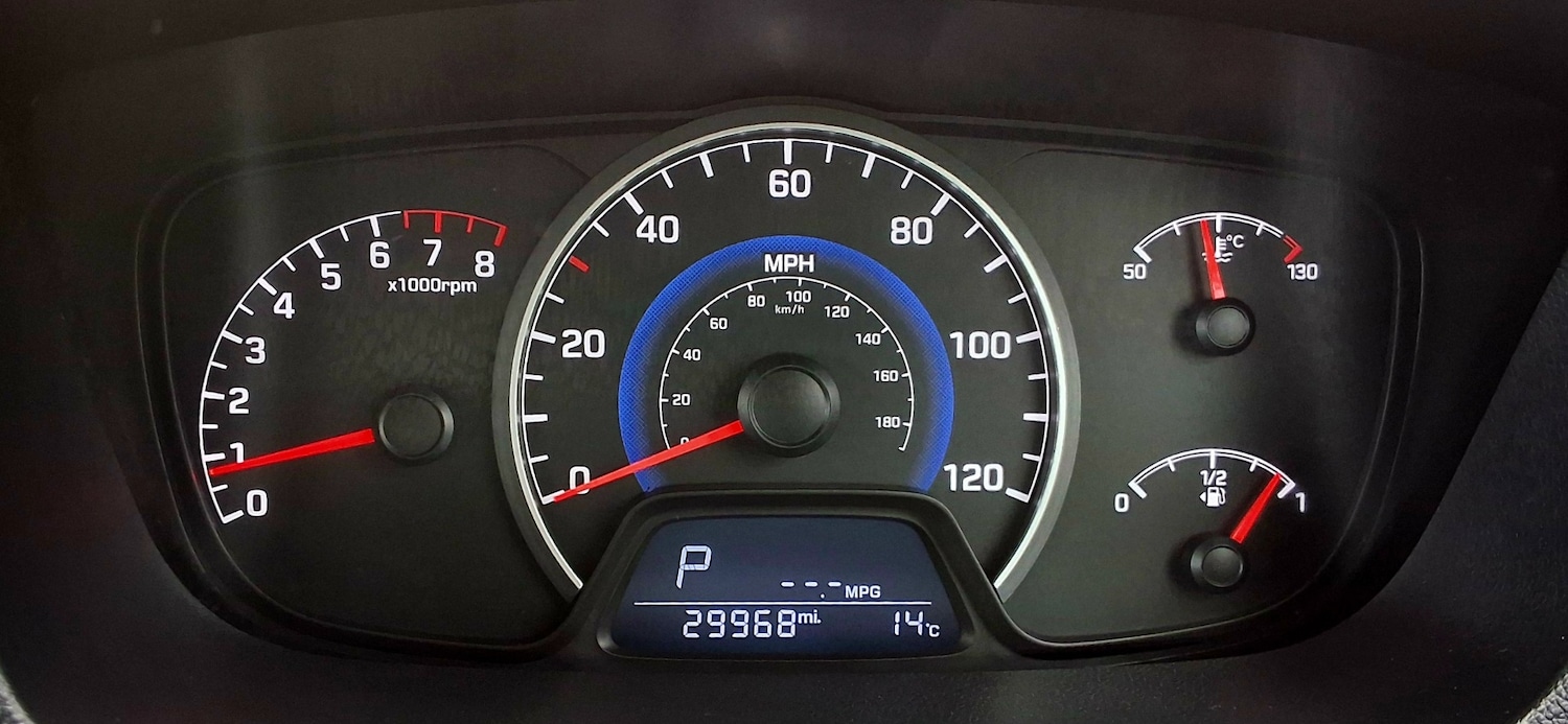 Used Hyundai i10 2014 for sale - 78155521: Photo 11