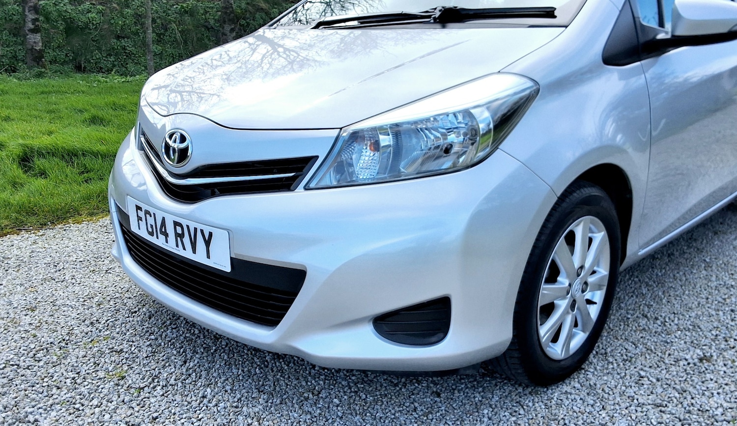 Used Toyota Yaris 2014 for sale - 77916229: Photo 12