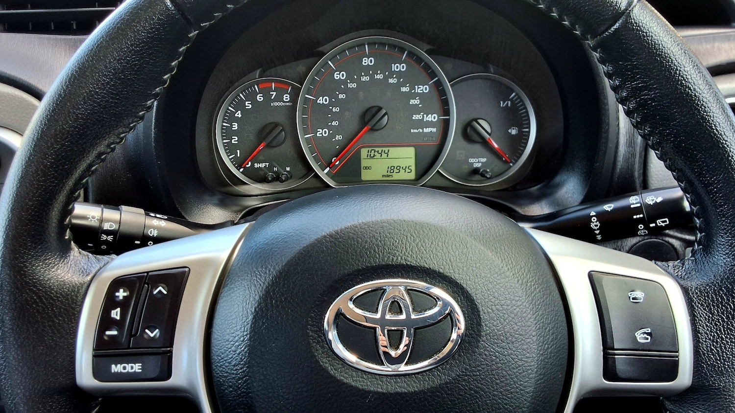 Used Toyota Yaris 2014 for sale - 77916229: Photo 17