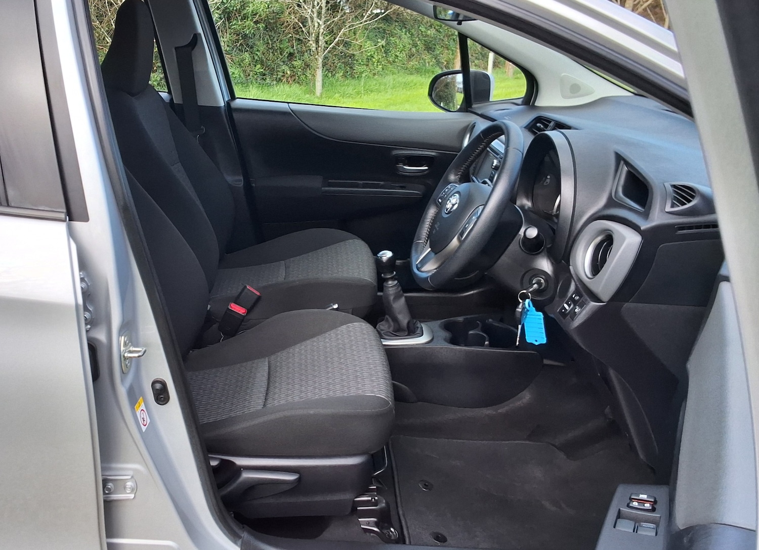 Used Toyota Yaris 2014 for sale - 77916229: Photo 20