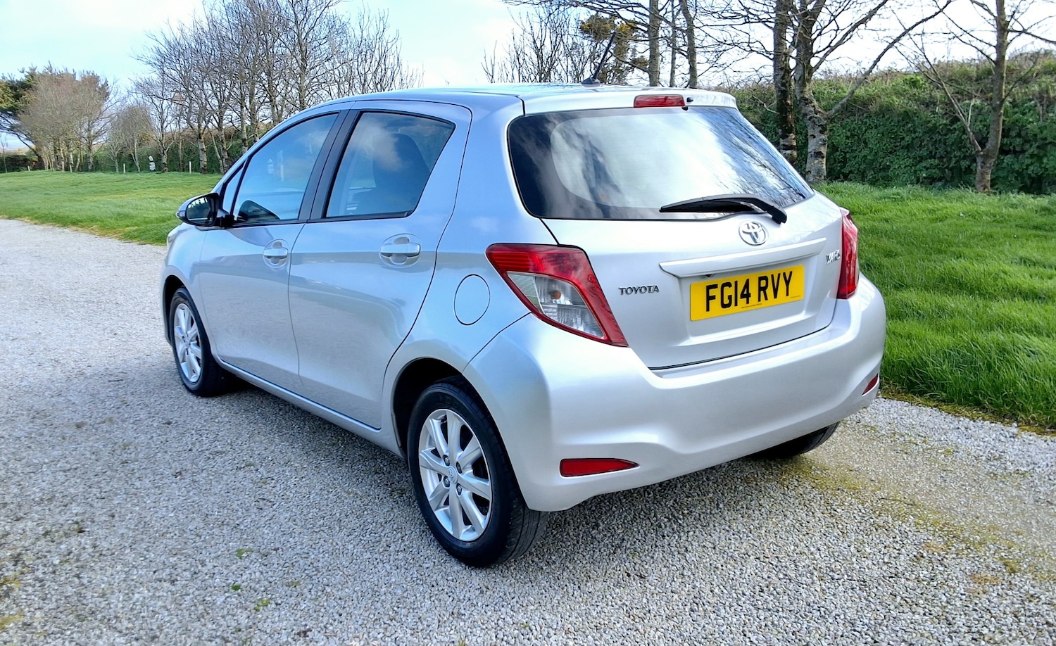 Used Toyota Yaris 2014 for sale - 77916229: Photo 6