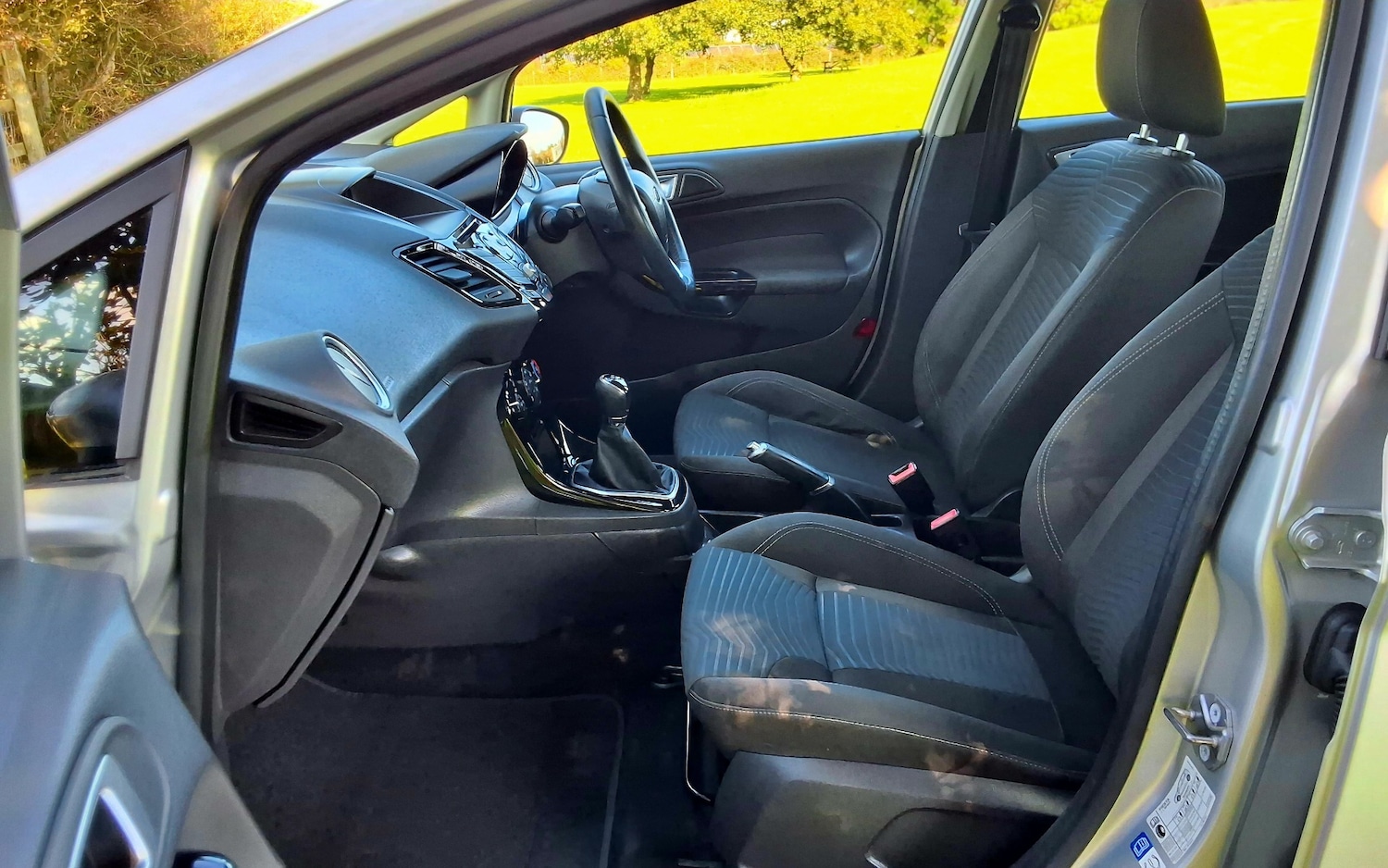 Used Ford Fiesta 2016 for sale - 76047553: Photo 23