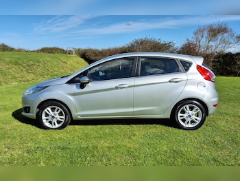 Used Ford Fiesta 2016 for sale - 76047553: Photo 3