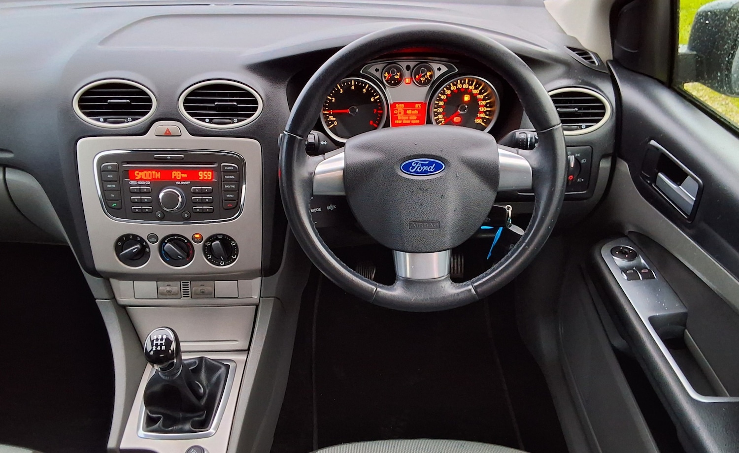 Used Ford Focus 2010 for sale - 76830448: Photo 16