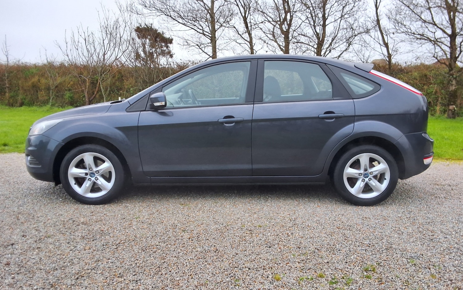 Used Ford Focus 2010 for sale - 76830448: Photo 3