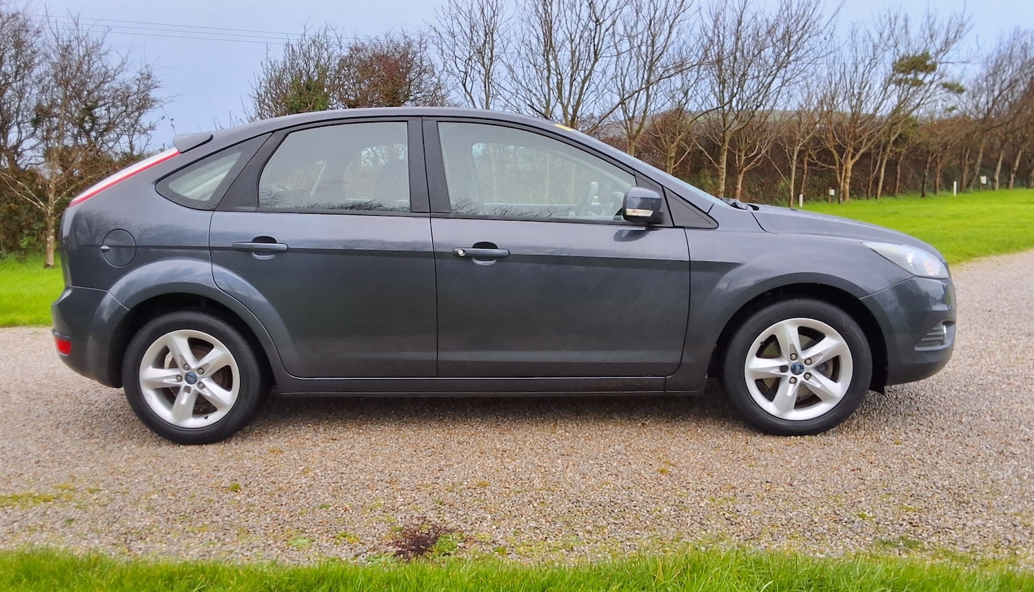 Used Ford Focus 2010 for sale - 76830448: Photo 4