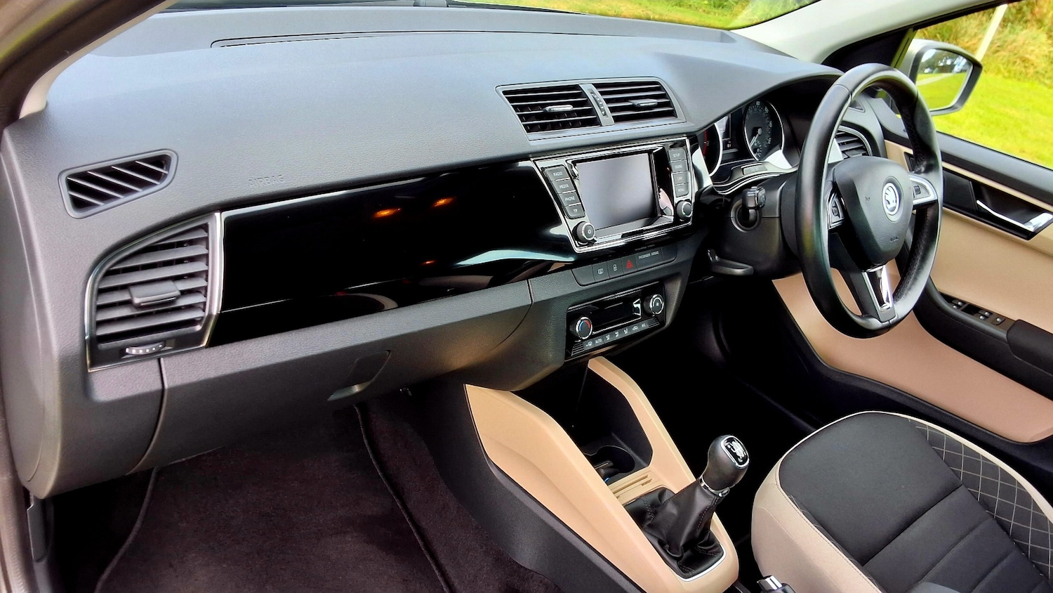 Used Skoda Fabia 2015 for sale - 76693643: Photo 22