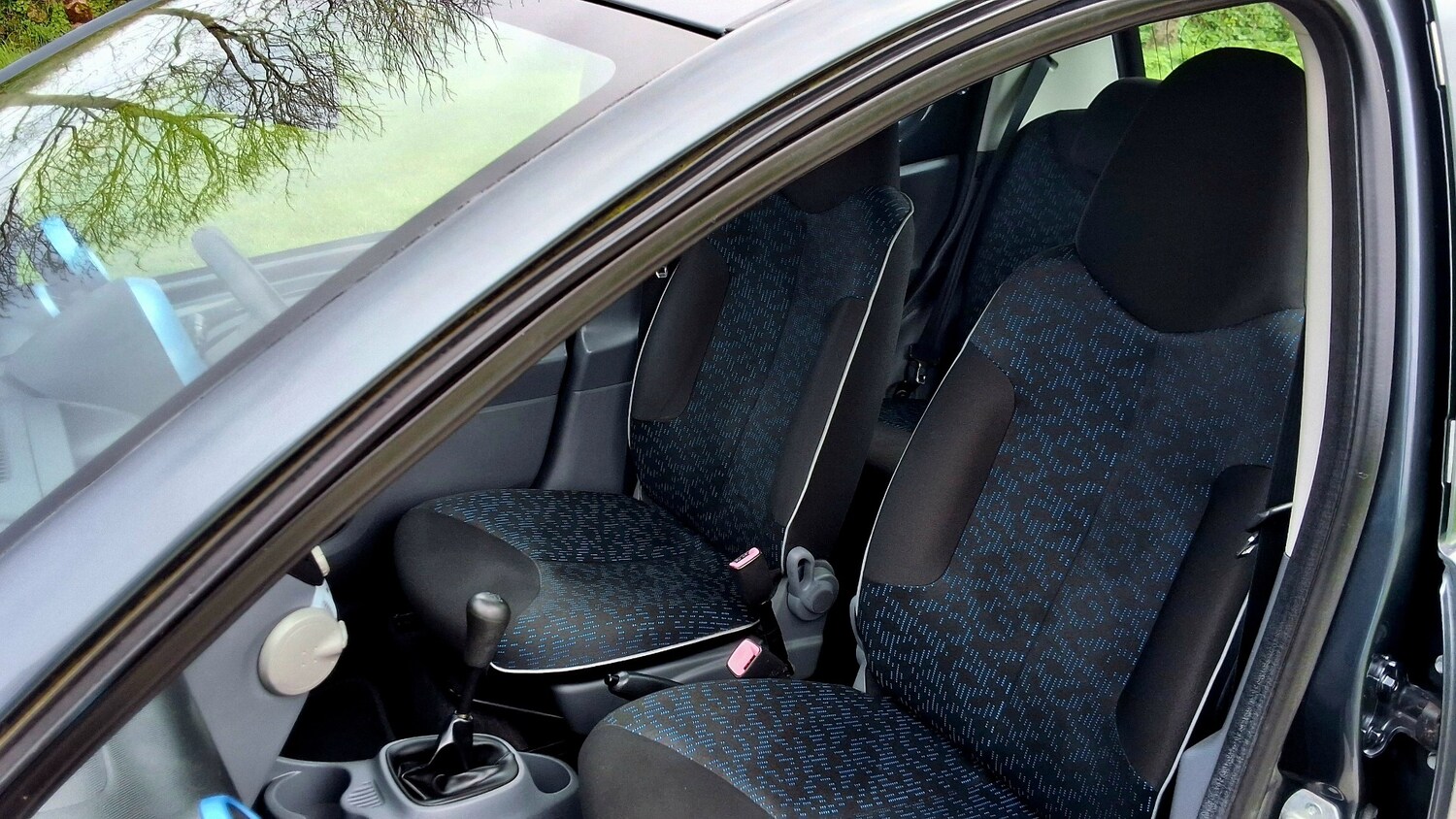 Used Peugeot 107 2010 for sale - 78098491: Photo 24