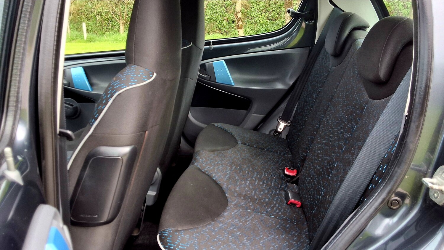 Used Peugeot 107 2010 for sale - 78098491: Photo 25