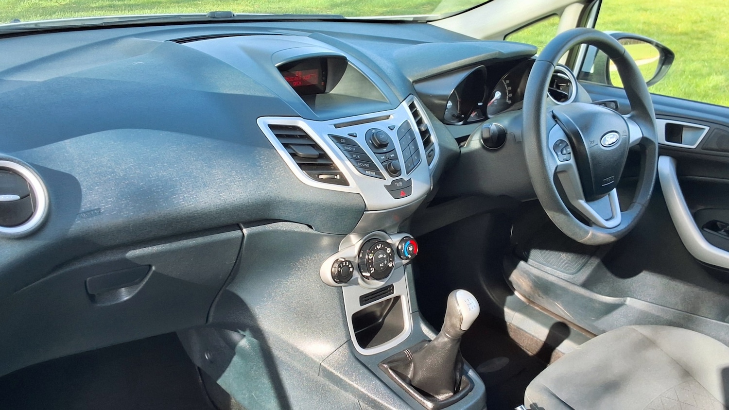 Used Ford Fiesta 2012 for sale - 77663736: Photo 17