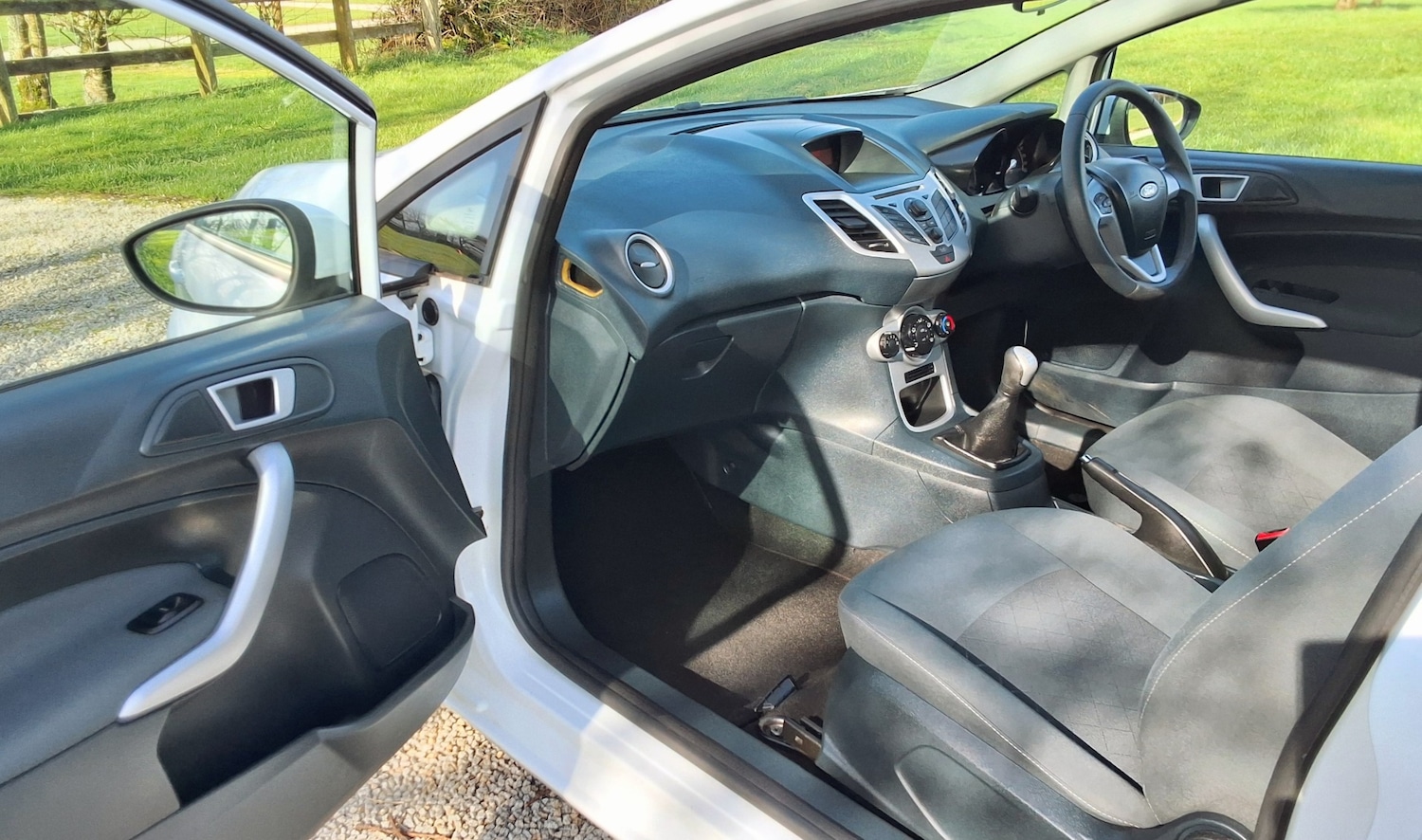 Used Ford Fiesta 2012 for sale - 77663736: Photo 19