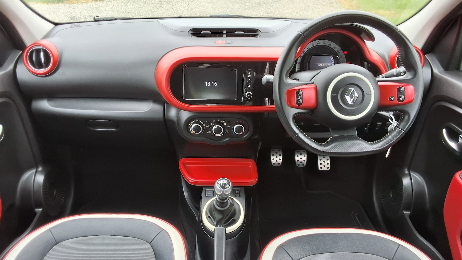 Used Renault Twingo 2015 for sale - 77851218: Photo 14