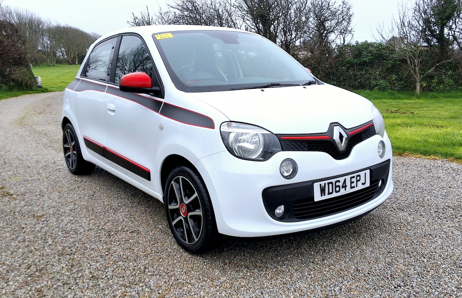 Used Renault Twingo 2015 for sale - 77851218: Photo 2