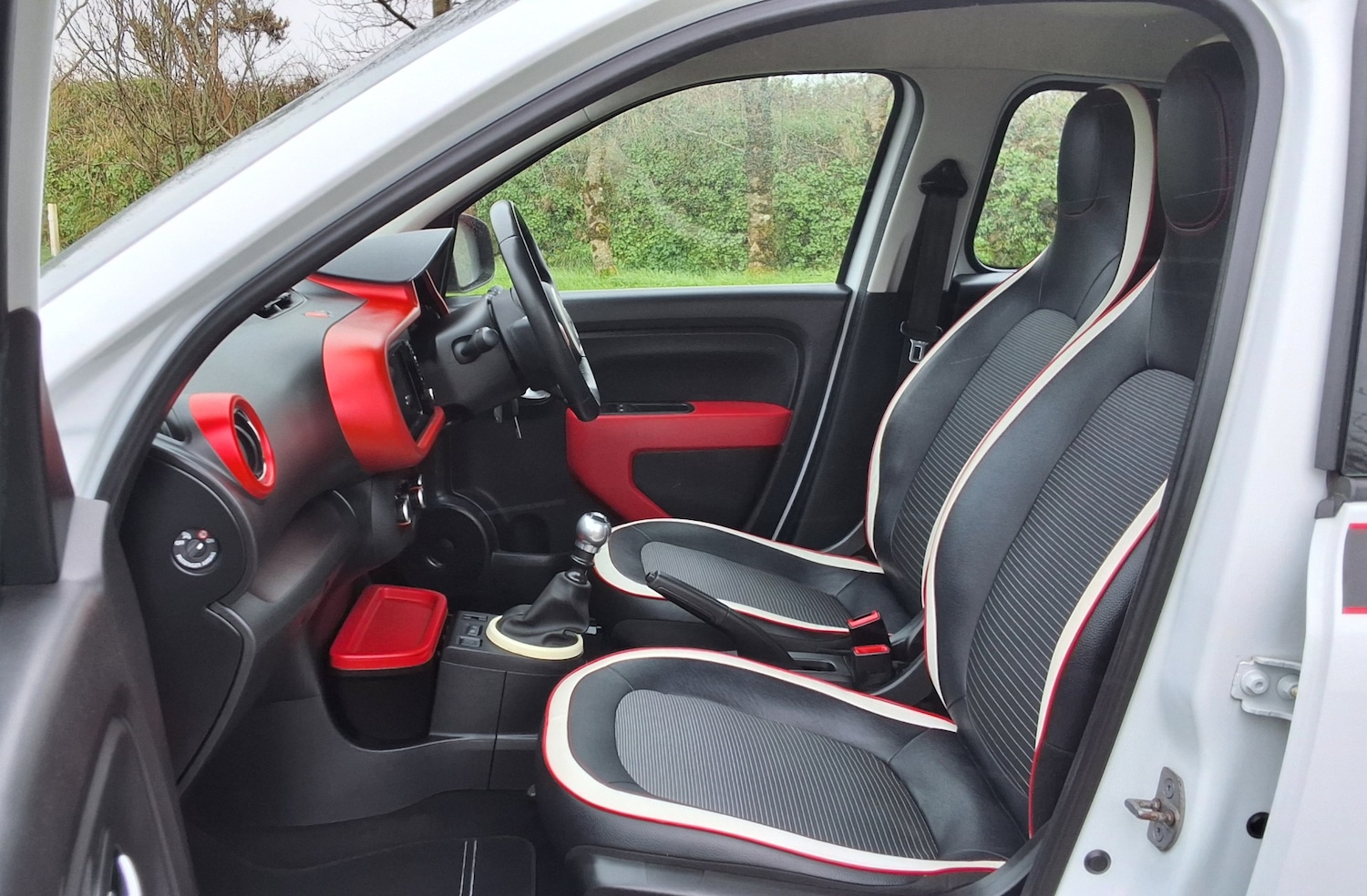 Used Renault Twingo 2015 for sale - 77851218: Photo 24