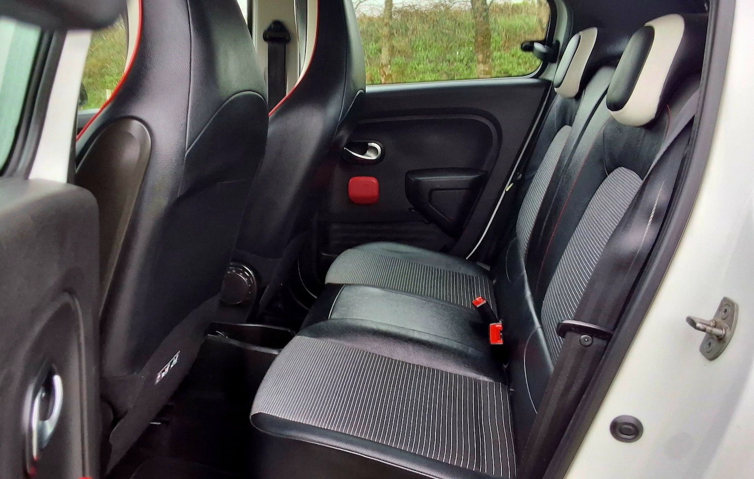 Used Renault Twingo 2015 for sale - 77851218: Photo 26