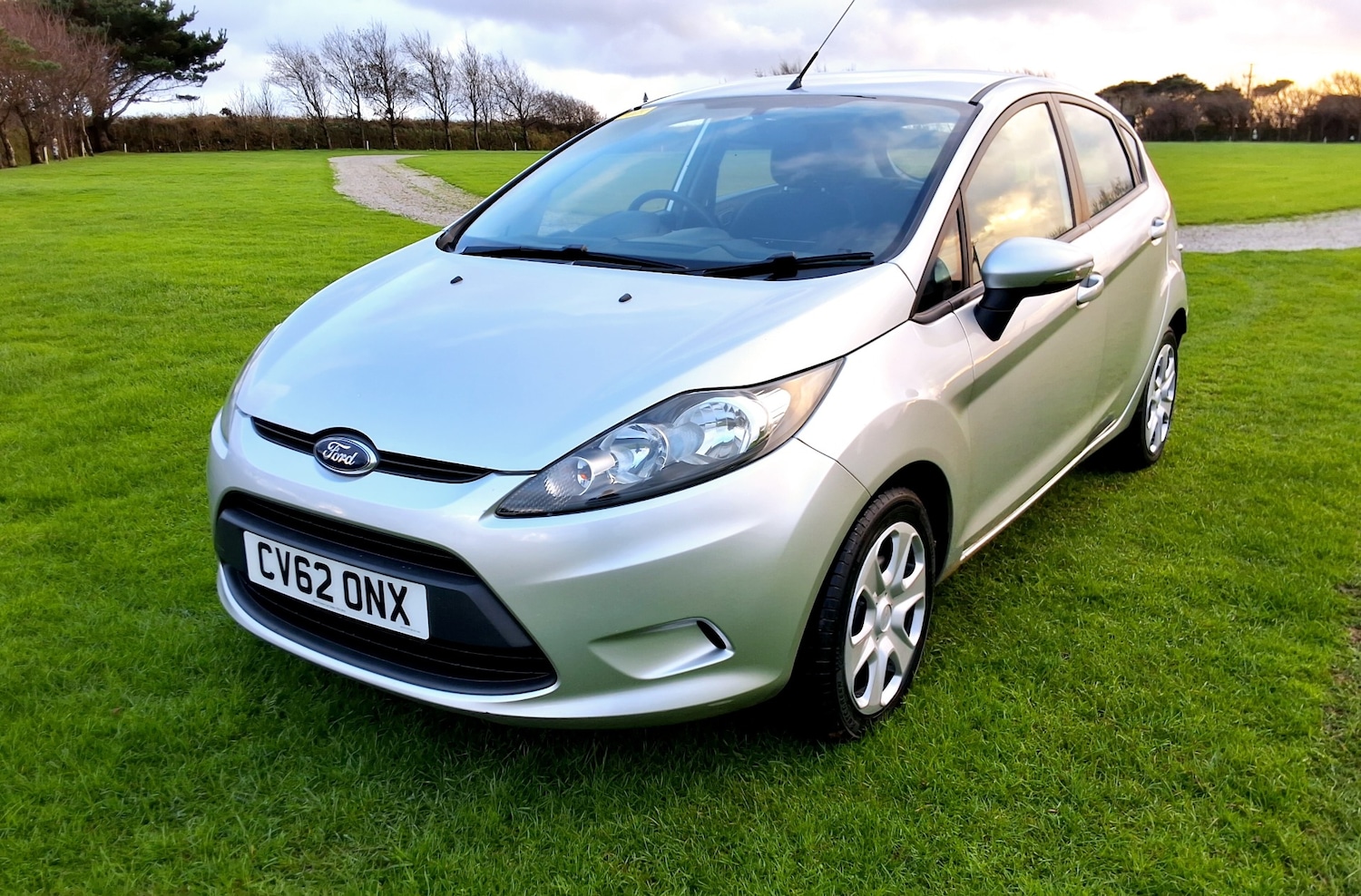 Used Ford Fiesta 2012 for sale - 76626784: Photo 2