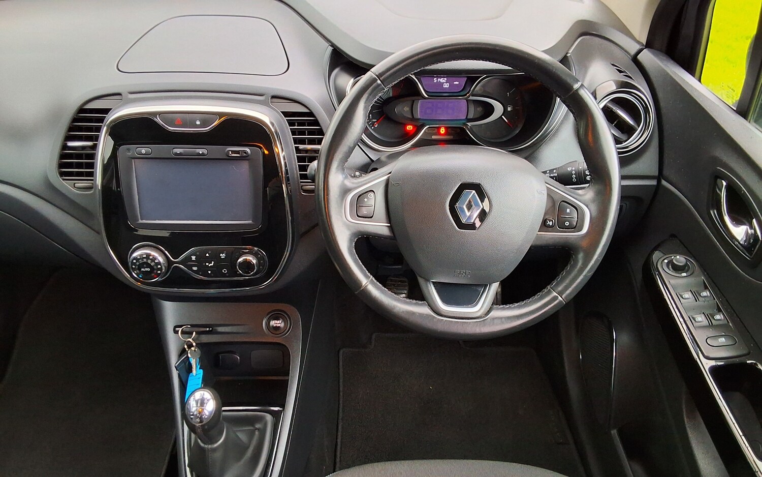 Used Renault Captur 2016 for sale - 76440000: Photo 15