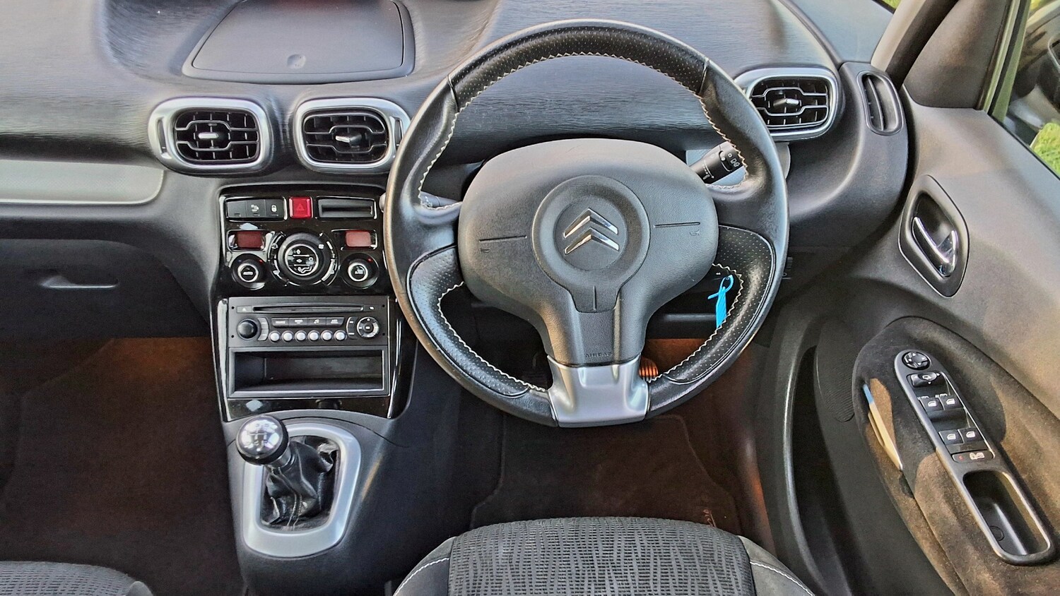 Used Citroen C3 Picasso 2012 for sale - 77954108: Photo 17