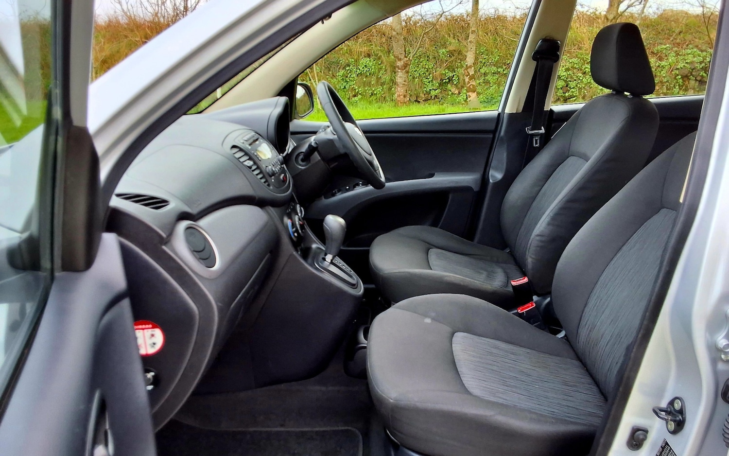 Used Hyundai i10 2013 for sale - 77063460: Photo 22