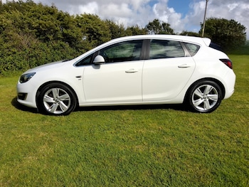 Used Vauxhall Astra 2015 for sale - 78852797: Photo