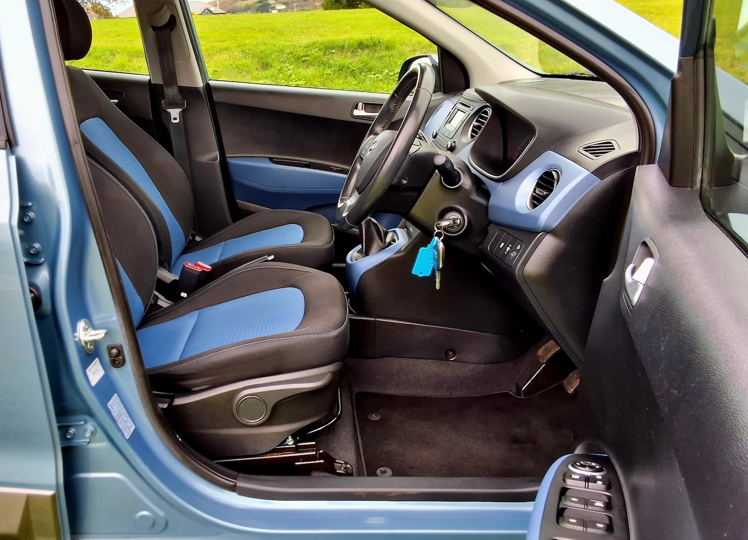 Used Hyundai i10 2014 for sale - 76347395: Photo 19