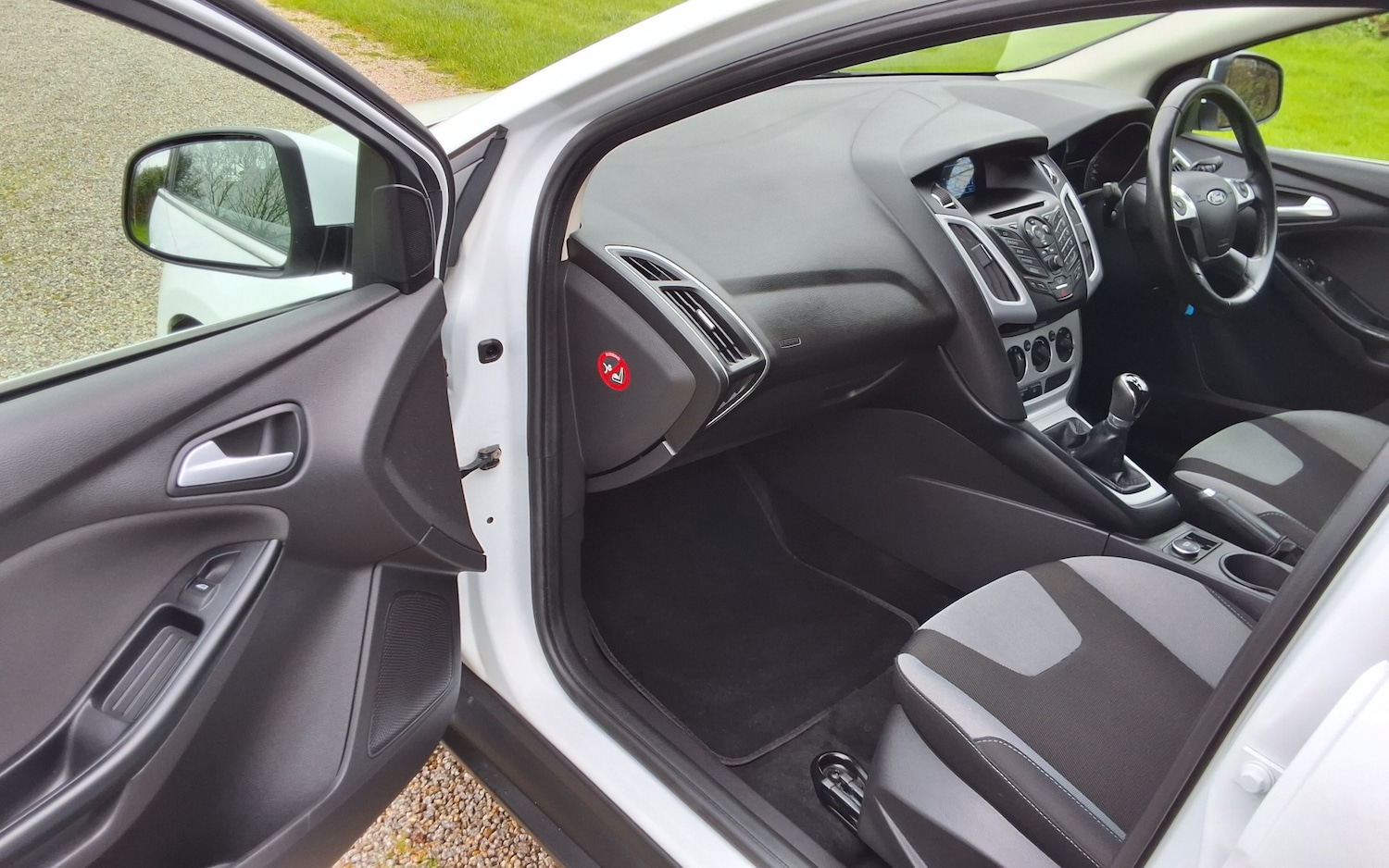 Used Ford Focus 2013 for sale - 76859817: Photo 19