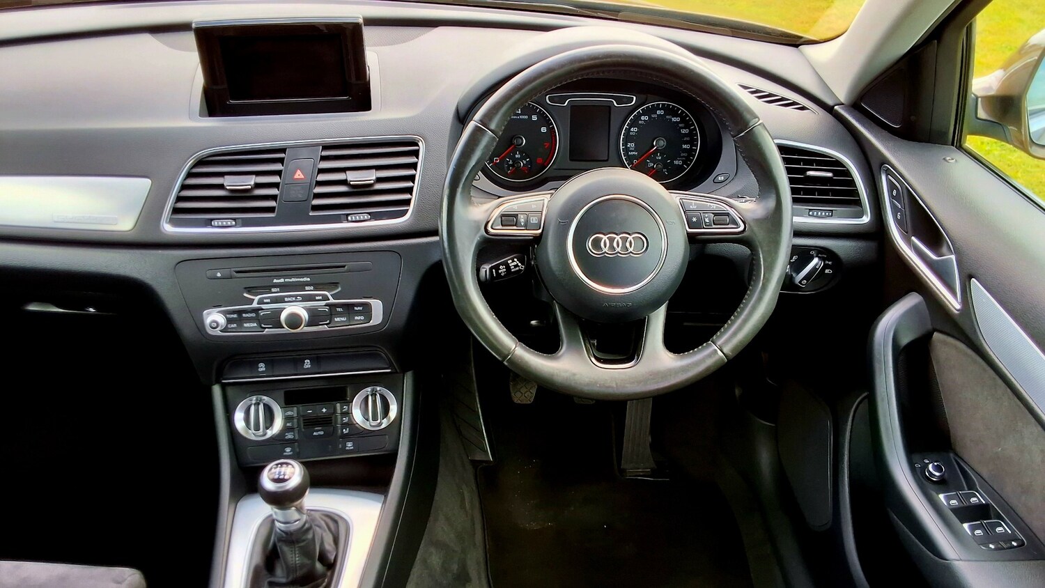 Used Audi Q3 2011 for sale - 76594352: Photo 19