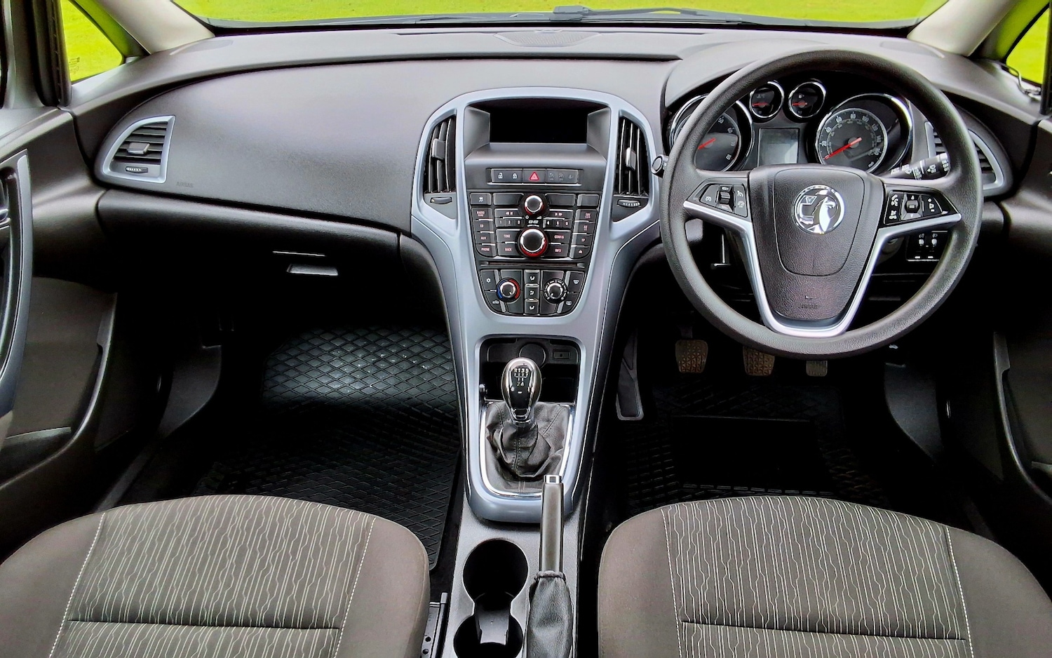 Used Vauxhall Astra 2015 for sale - 77245540: Photo 13