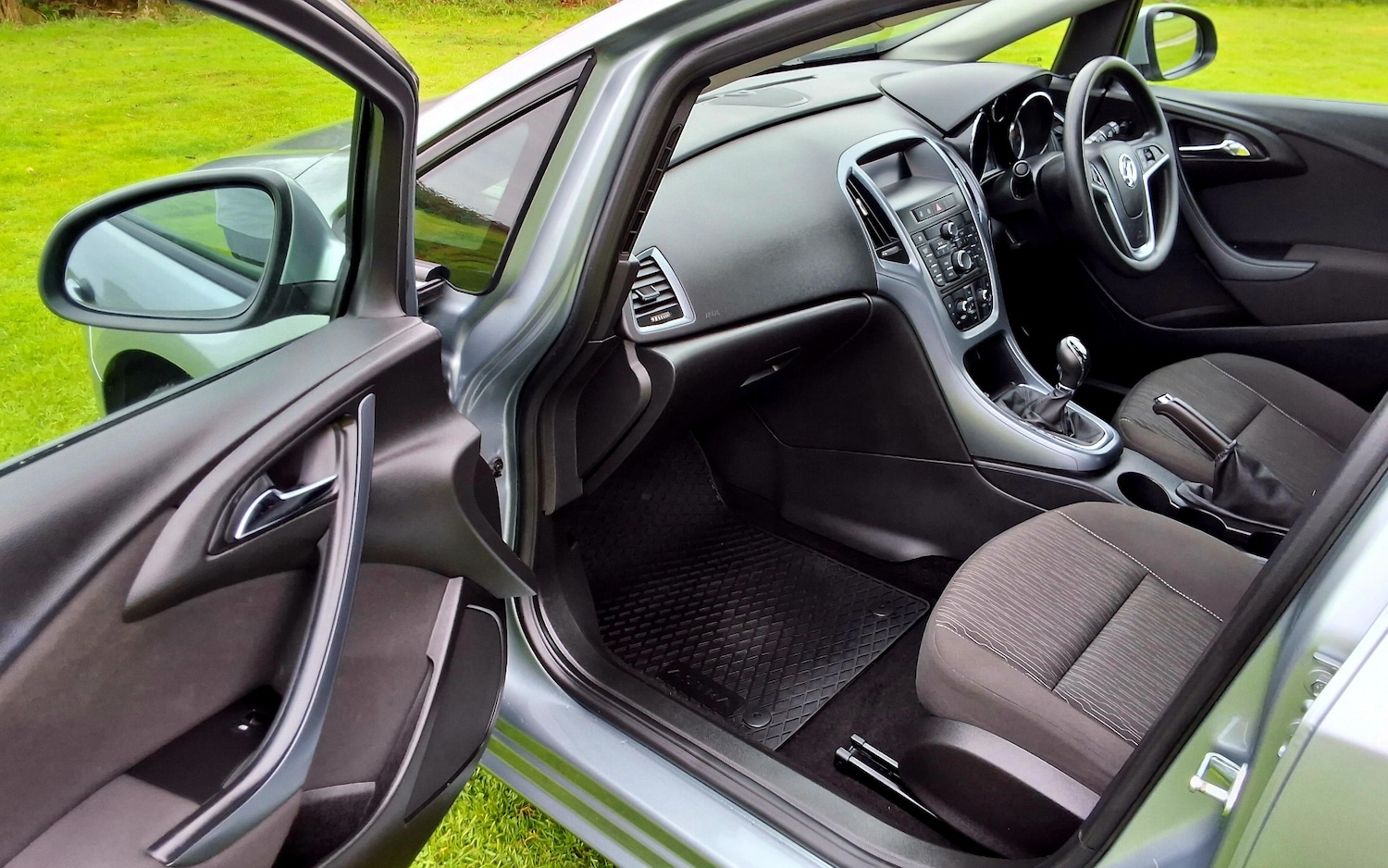 Used Vauxhall Astra 2015 for sale - 77245540: Photo 18