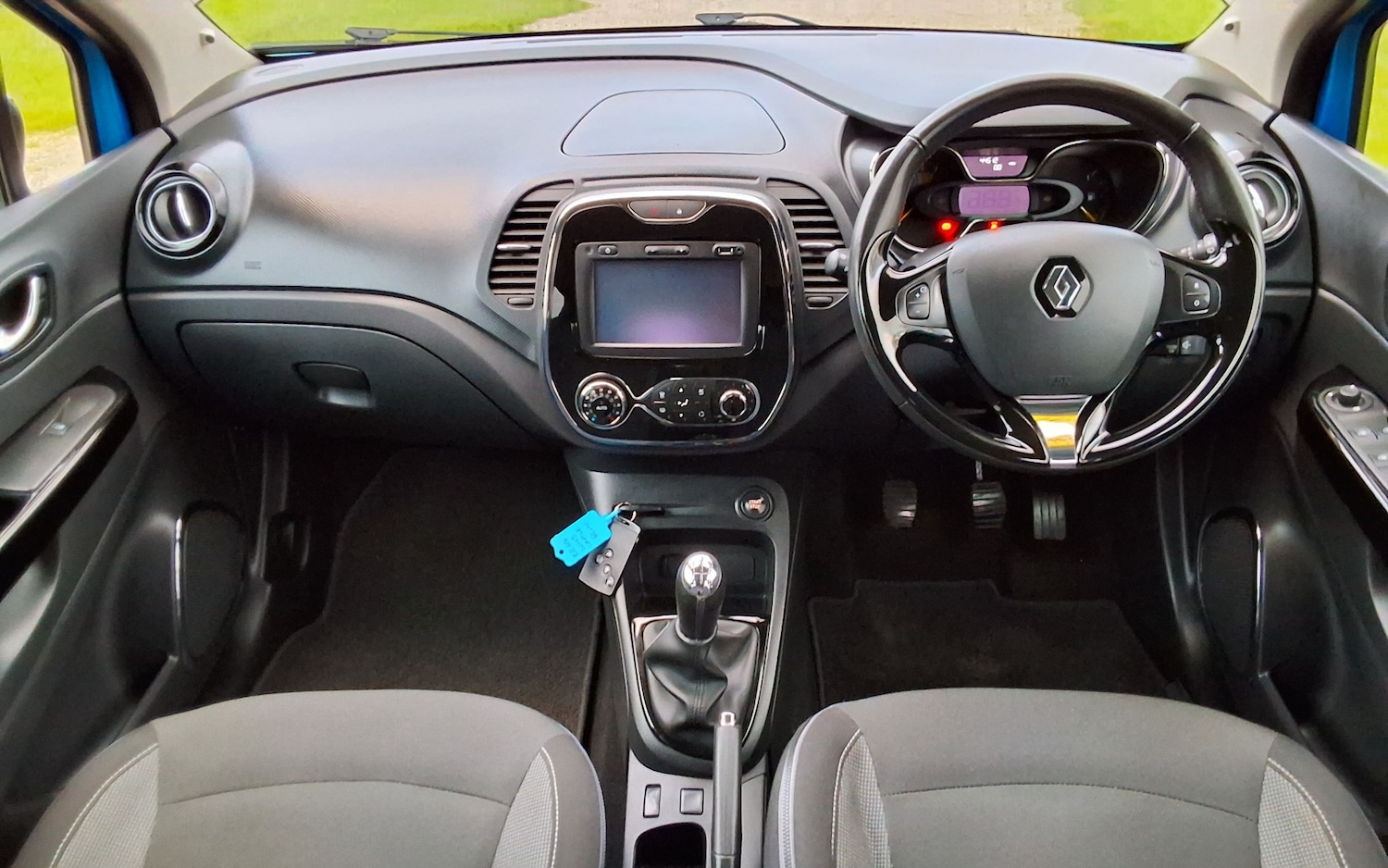 Used Renault Captur 2014 for sale - 76933339: Photo 14