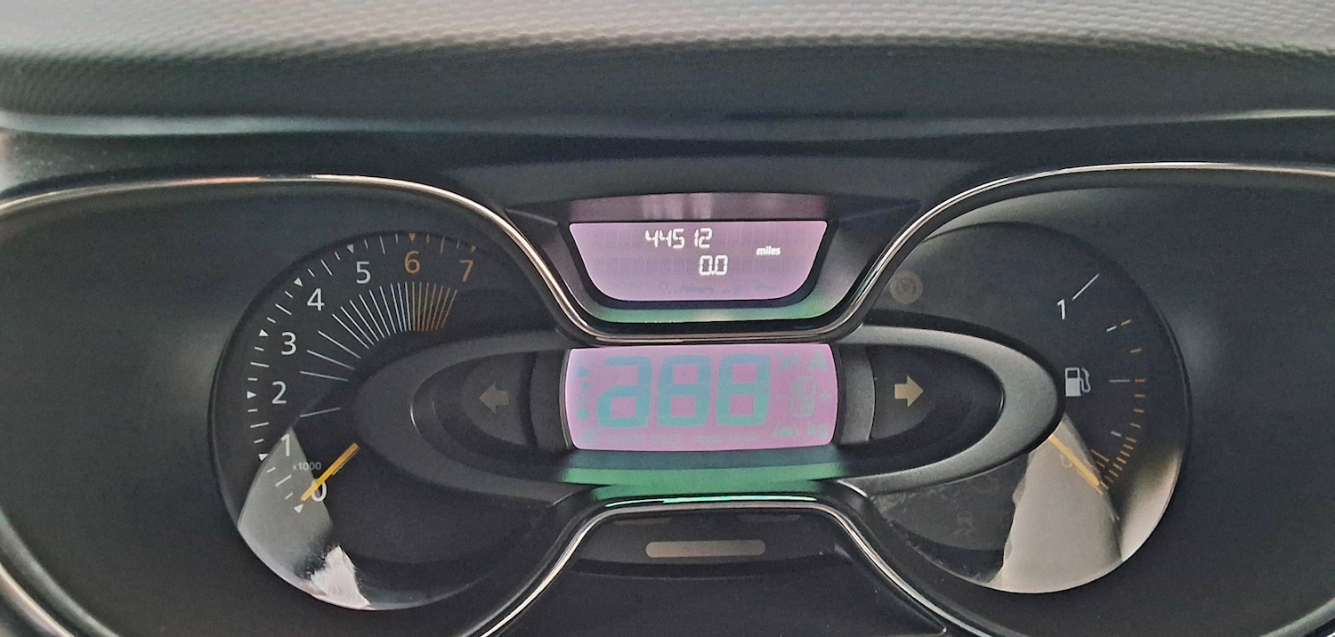 Used Renault Captur 2014 for sale - 76933339: Photo 17