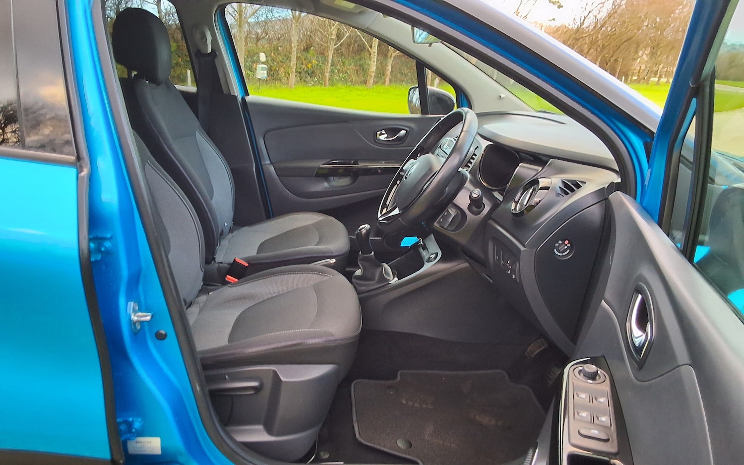 Used Renault Captur 2014 for sale - 76933339: Photo 20