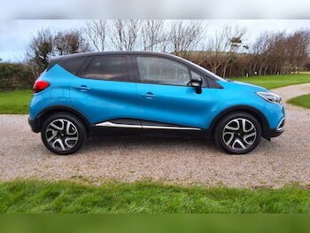 Used Renault Captur 2014 for sale - 76933339: Photo