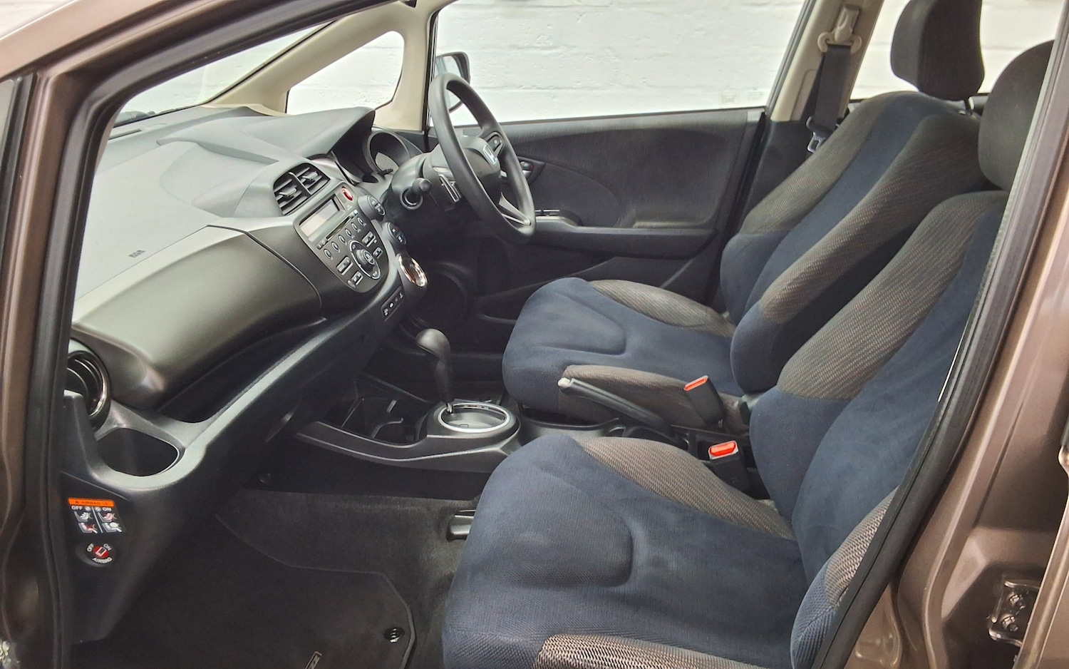 Used Honda Jazz 2011 for sale - 77022973: Photo 22