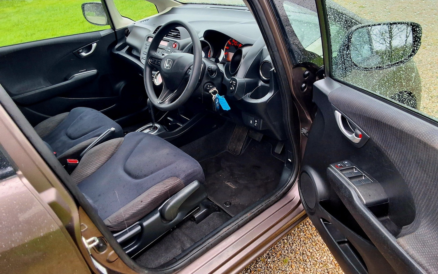 Used Honda Jazz 2011 for sale - 77022973: Photo 26