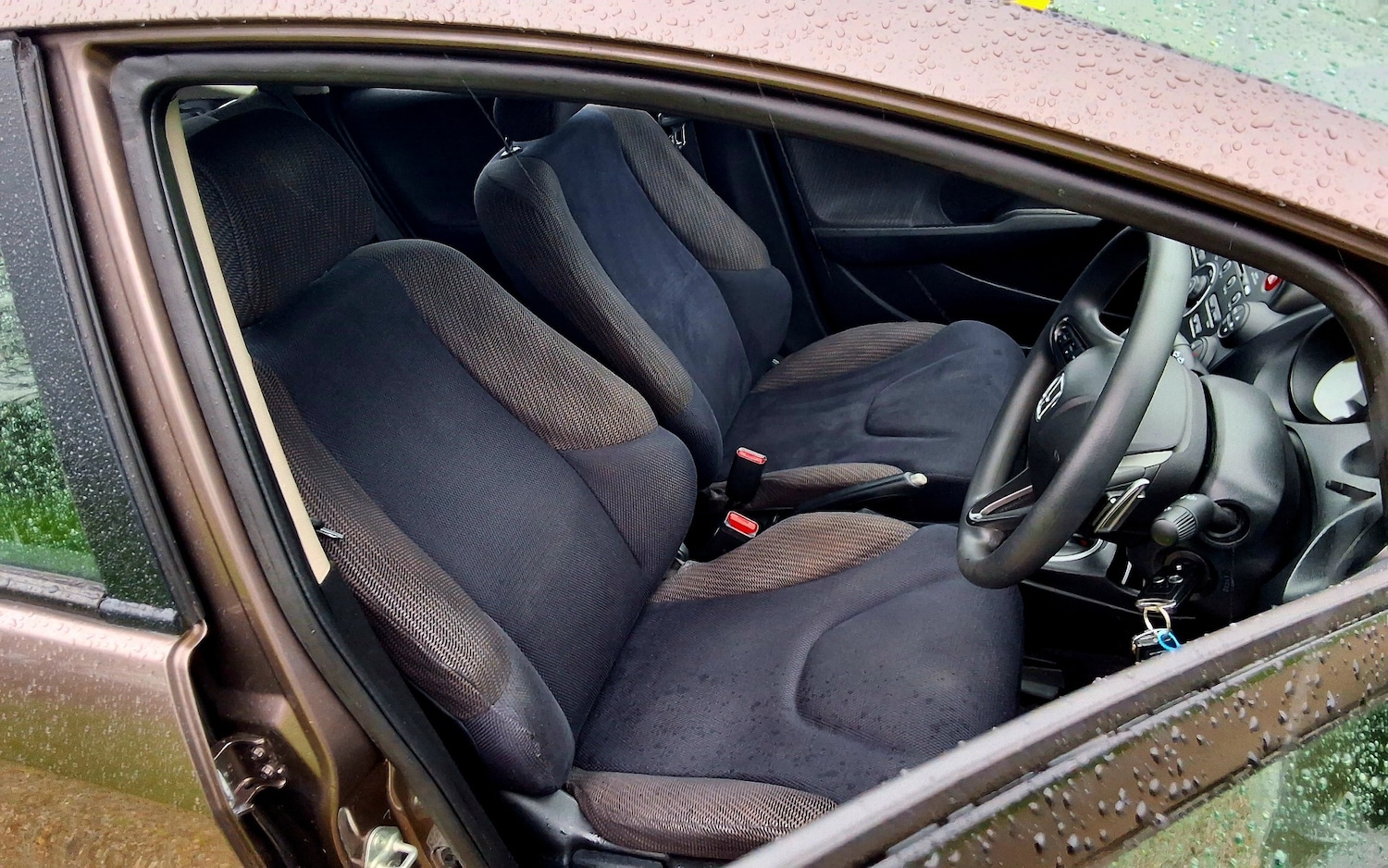 Used Honda Jazz 2011 for sale - 77022973: Photo 28