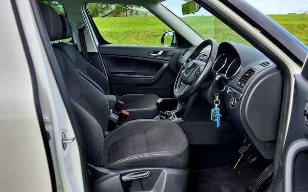 Used Skoda Yeti 2012 for sale - 76265368: Photo 17