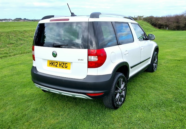 Used Skoda Yeti 2012 for sale - 76265368: Photo 8