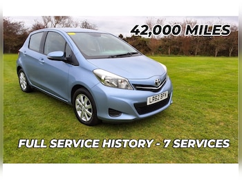 Used Toyota Yaris 2012 for sale - 76243962: Photo