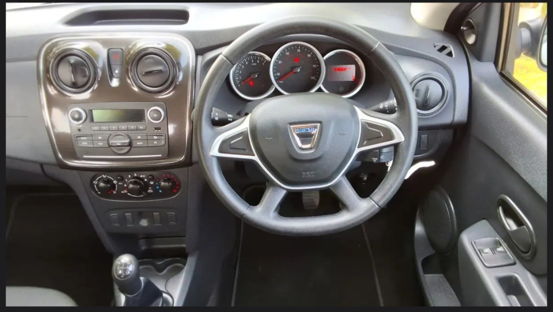 Used Dacia Sandero 2017 for sale - 77873238: Photo 14