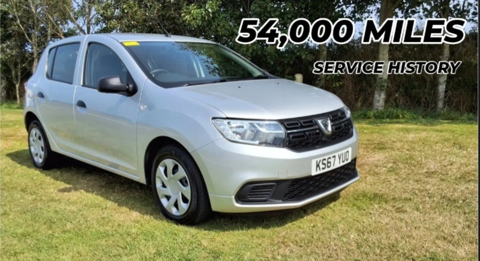 Used Dacia Sandero 2017 for sale - 77873238: Photo 2