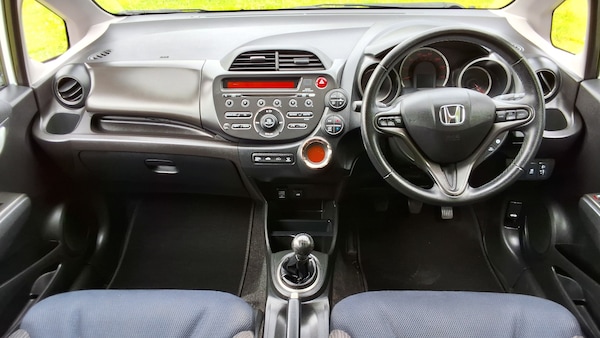Used Honda Jazz 2015 for sale - 76274250: Photo 12
